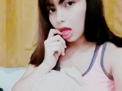 Hollymoon97