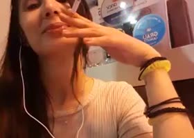 Julia exhib