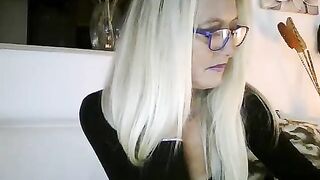 Kikka40 2019-10-27 21:37