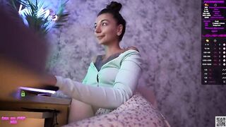 Kronniekray tattooed beauty in a white blouse and a long skirt rides a sex machine pleasantly 2021-07-26 16:24