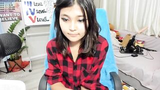 Asianangel1 cute Asian enthusiastically fingers her tight pussy in alive chat 2019-11-04
