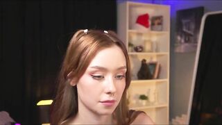 Ella_knockers_xl 2022-12-27 18:35