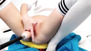 Sexykiska brunette in stockings masturbates clit while sex machine fucks her pussy 2019-12-12