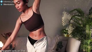 Littlemiss_kira 2022-12-29 04:39