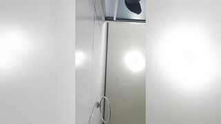 Inthetoilet 2023-03-21 14:00