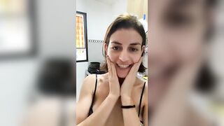 Foxyeyes666sexy 2023-04-01 19:44
