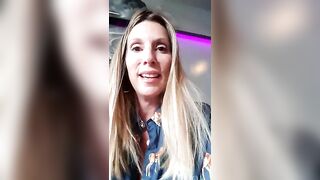 Hot_blondiex 2023-04-01 20:38