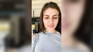 Foxyeyes666sexy 2023-04-01 21:22