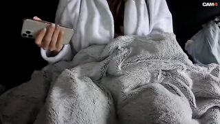 Mariasanz girl takes off her bathrobe and touches her wet pussy 2019-12-14