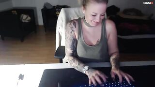 Xxdieeinexxx 2019-12-19 18:27