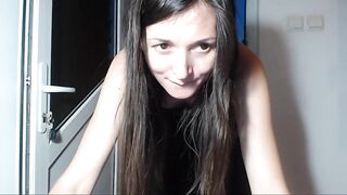 Sweetcarlaxo insatiable brunette loves to masturbate her pussy in the garden on an armchair 2019-06-30