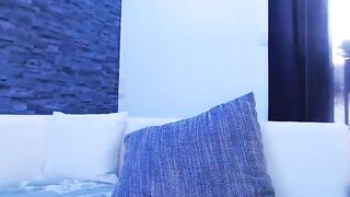 Deluxebabe4 skinny brunette fucks her anal hole and vagina 2019-07-09