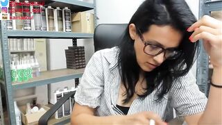 Kamasoul Brunette babe in glasses masturbates close up 2019-07-23 15:39