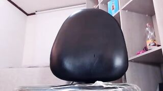 Sofia fist skinny model streches her holes close-up 2019-07-27