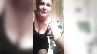 Desiderame mature busty lady in a short black dress and stockings masturbates her pussy with a pink vibrator 2019-08-08 12:00