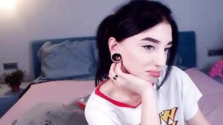 Brigitcute amateur tattooed brunette shows her neat boobs 2019-08-14