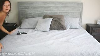 Nellebeachgirl Curly babe loves to rub her husband’s cock 2019-09-06 15:42