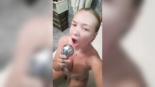Francesca love busty babe masturbates pussy in the shower until she cums 2019-09-11