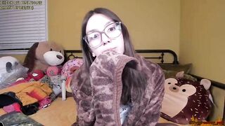 Daydreamur_gurl 2021-06-16 04:41
