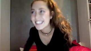 Itsmadisonx dark-haired lady takes off her clothes and teases with her body 2020-03-25