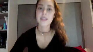 Itsmadisonx dark-haired lady takes off her clothes and teases with her body 2020-03-25