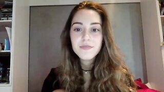 Itsmadisonx dark-haired lady takes off her clothes and teases with her body 2020-03-25