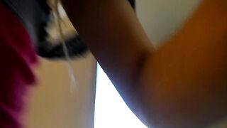 Sunny delight cutie tries to masturbate her vagina through leggings 2020-01-16
