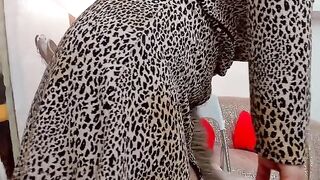 Maya squirt girl takes off her leopard dress and masturbates pink vagina 2020-01-25