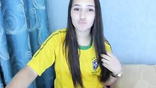 Sweetylaurie young soccer fan leaves underwear and twirls her ass 2020-02-02