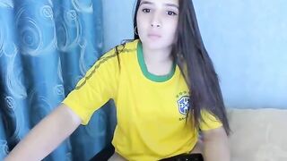 Sweetylaurie young soccer fan leaves underwear and twirls her ass 2020-02-02