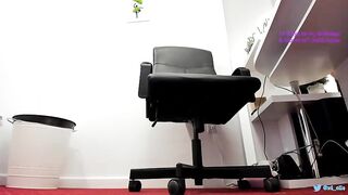 Wh4thefuck long leged brunette in office chair cums and rubs pussy under black skirt 2019-06-11 10:57