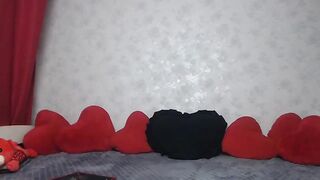 1dream_magical bbw brunette shakes her boobs and spreads oil over her breast 2020-06-17 11:17