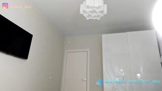 Lisatwinkle tall blonde with skinny legs in white stockings and a blouse likes to seduce her fans during vaginal masturbation 2020-09-01 19:50