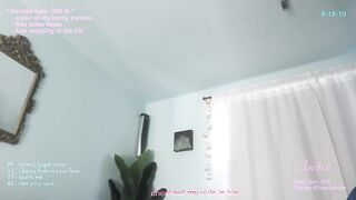 Hawt ass milf she takes panties and drills vulva close-up 2019-06-18