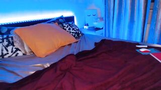 Lina fm lovely redhead jerks off her cunt for some money 2020-01-20