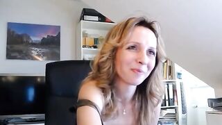 Rachelecam mature secretary wanted to jerk off her shaved vagina 23:40 2020-04-02