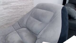 Kitty hotx Bosomy brunette showing her big nipples & rubs her yummy pussy 2019-09-21 1:56