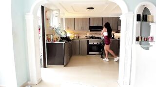 Noemibcnz busty babe masturbates her sweet hole 2021-04-23