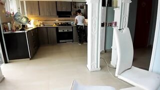 Noemibcnz busty babe masturbates her sweet hole 2021-04-23