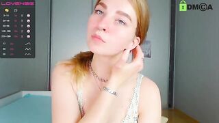 Zoe_0 amateur horny girl inserts several toys at once in her pink pussy 2021-06-04