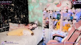 Littleflufflepuff petite girl with pink hair masturbates a hole on the chair 2021-05-18