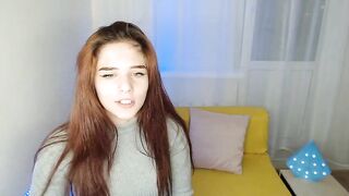 Moli_molii redhead beauty dances passionately and shows her hot charms 2021-03-25