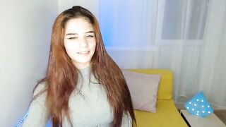 Moli_molii redhead beauty dances passionately and shows her hot charms 2021-03-25