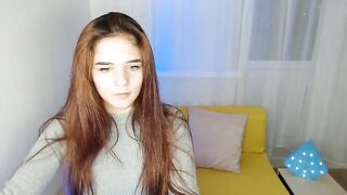 Moli_molii redhead beauty dances passionately and shows her hot charms 2021-03-25