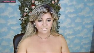 Malena_mi mature milf plays with her big nude boobs 2021-03-11