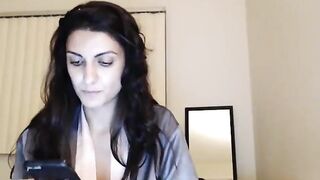 Purrfectpearl hotty in a silk robe jerks off hole with a sex toy 2019-09-27