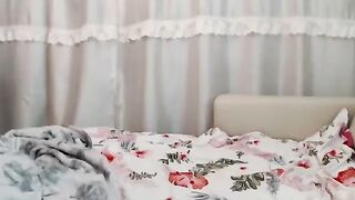 Aria_3 lovely blonde teases her boyfriend with her solo via a web cam 2019-11-03