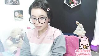 Roxxane_cute young college girl jerks off before a date with her boyfriend 2019-11-12