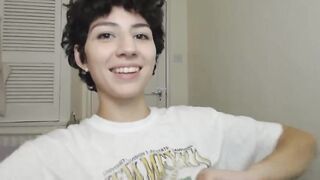Friendzzone doll with short hairs shows her boobs and perking ass 2020-05-23