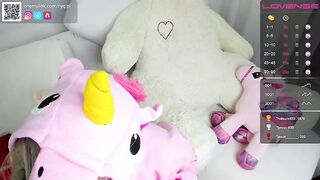 Nyqipi deep throat blowjob and masturbation with a young blonde 2020-11-25